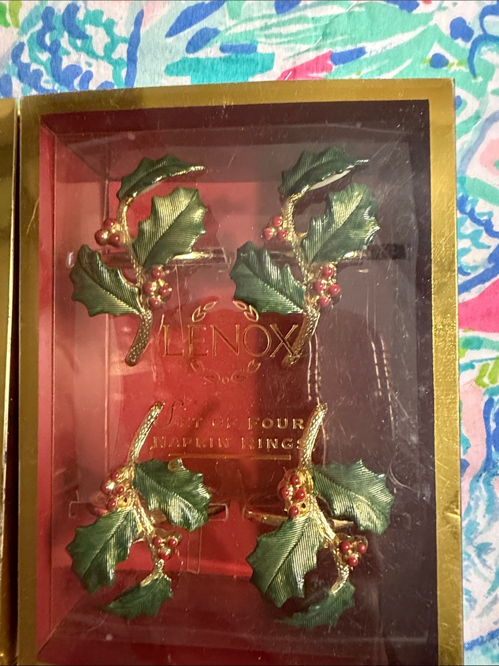 Lenox Green, Gold and Red Holly Napkin Rings - Holiday Set